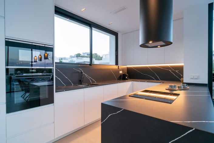 Image No.11-3 Bed Villa for sale