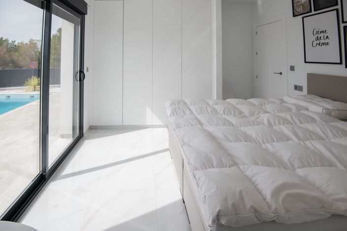 Image No.15-3 Bed Villa for sale