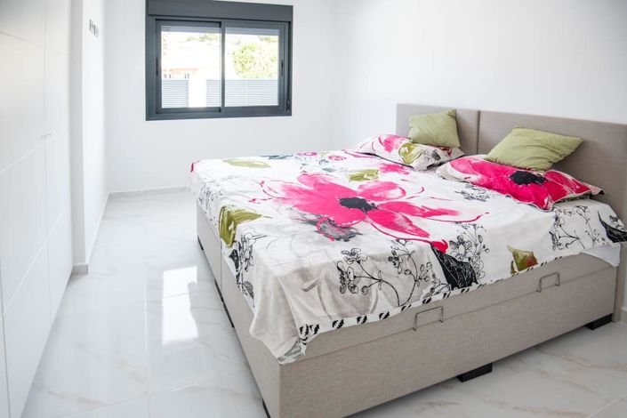 Image No.20-3 Bed Villa for sale