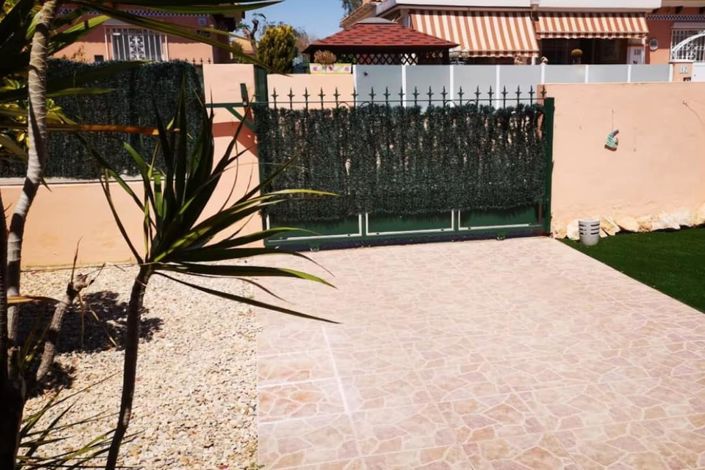 Image No.19-3 Bed Villa for sale