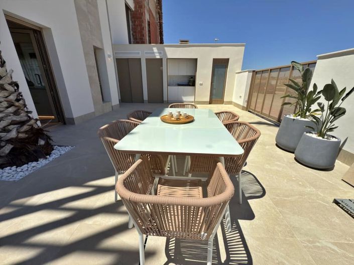 Image No.45-3 Bed Villa for sale