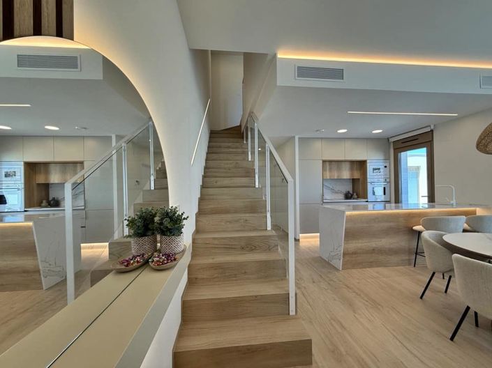 Image No.7-3 Bed Villa for sale