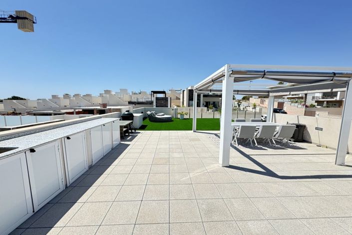 Image No.22-3 Bed Villa for sale