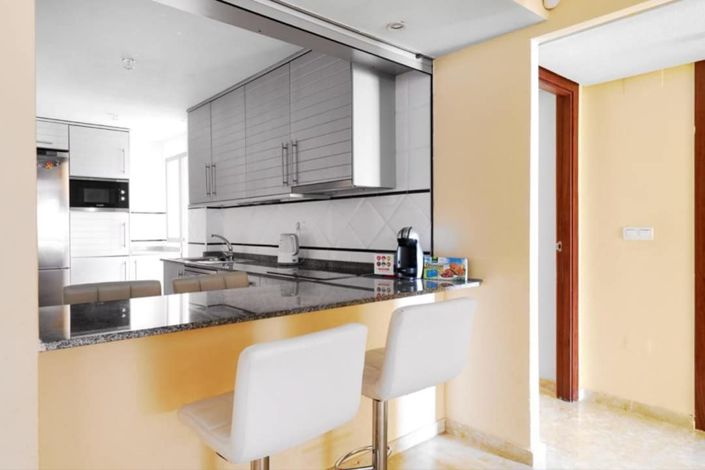 Image No.11-3 Bed Apartment for sale