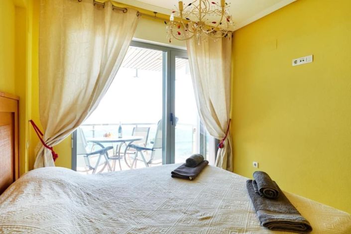 Image No.15-3 Bed Apartment for sale