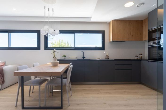 Image No.18-3 Bed Apartment for sale