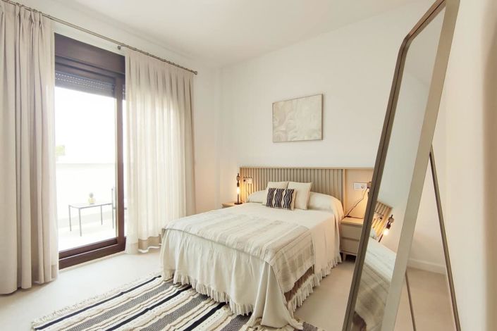 Image No.22-3 Bed Townhouse for sale