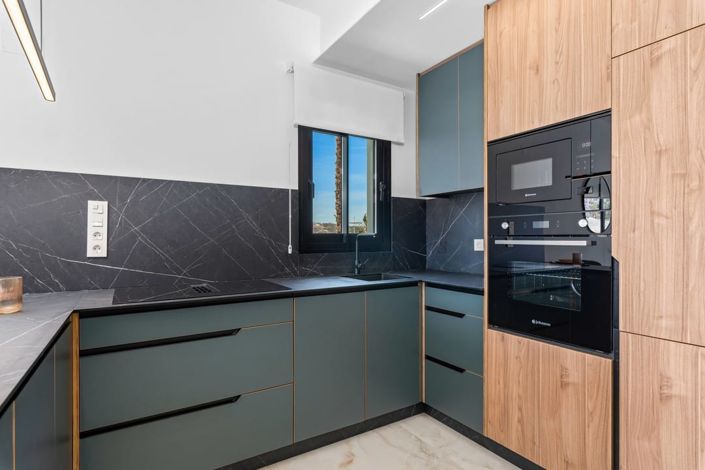 Image No.27-3 Bed Villa for sale