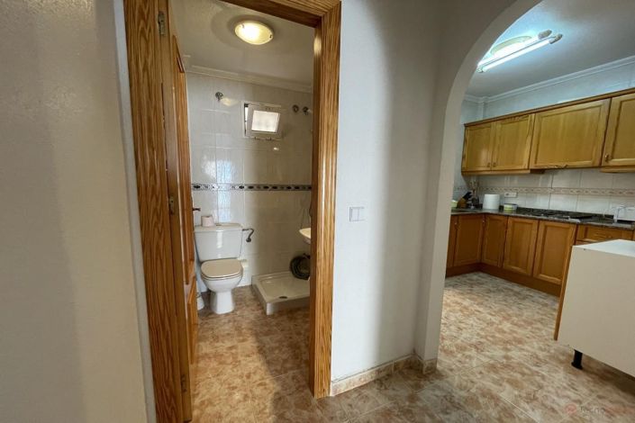 Image No.4-3 Bed Townhouse for sale