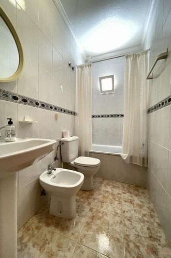 Image No.7-3 Bed Townhouse for sale