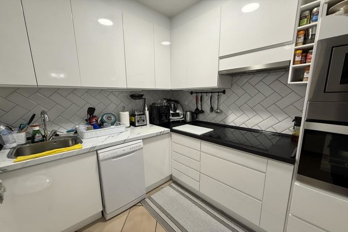 Image No.16-4 Bed Townhouse for sale