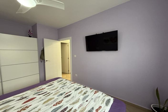 Image No.21-4 Bed Townhouse for sale