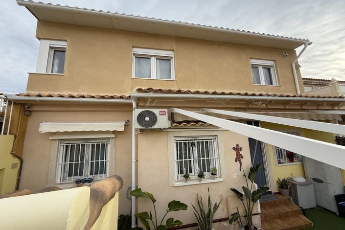 Image No.5-4 Bed Townhouse for sale