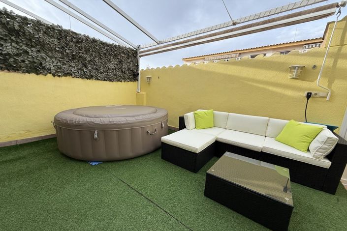 Image No.6-4 Bed Townhouse for sale