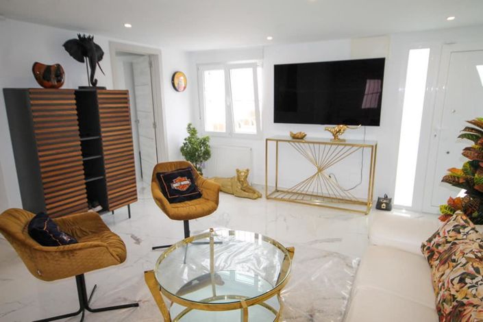 Image No.14-3 Bed Villa for sale