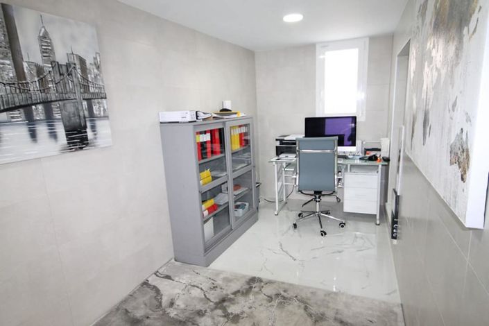 Image No.18-3 Bed Villa for sale