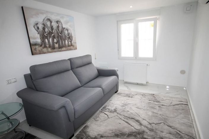 Image No.19-3 Bed Villa for sale