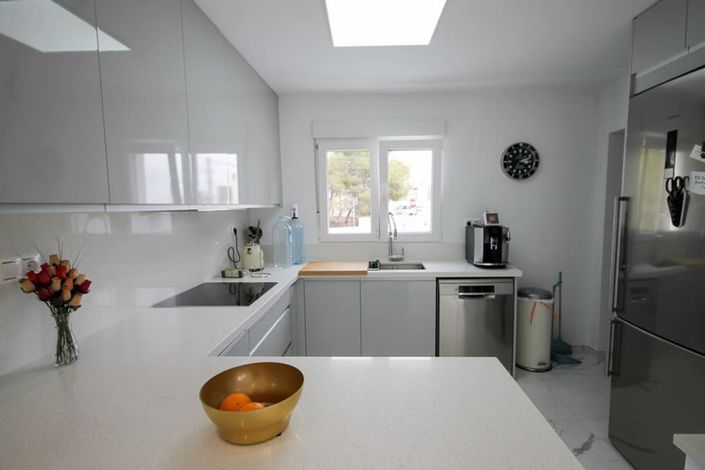 Image No.6-3 Bed Villa for sale