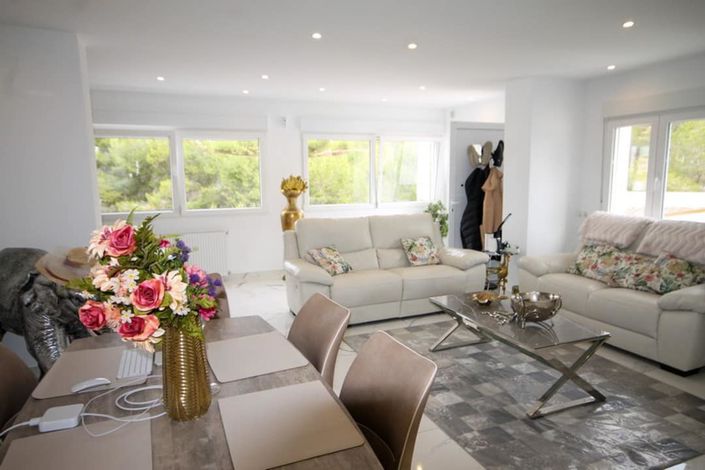 Image No.8-3 Bed Villa for sale