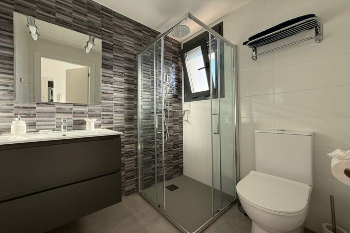 Image No.7-1 Bed Apartment for sale