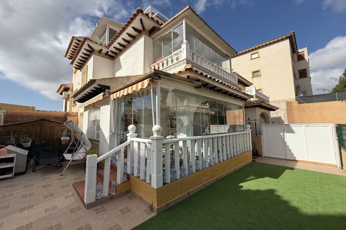 Image No.1-Maison de ville de 2 chambres à vendre à Cabo Roig