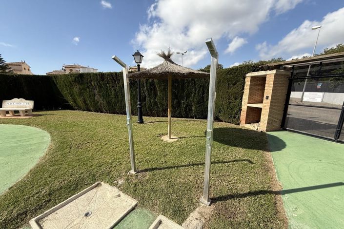 Image No.23-2 Bed Townhouse for sale