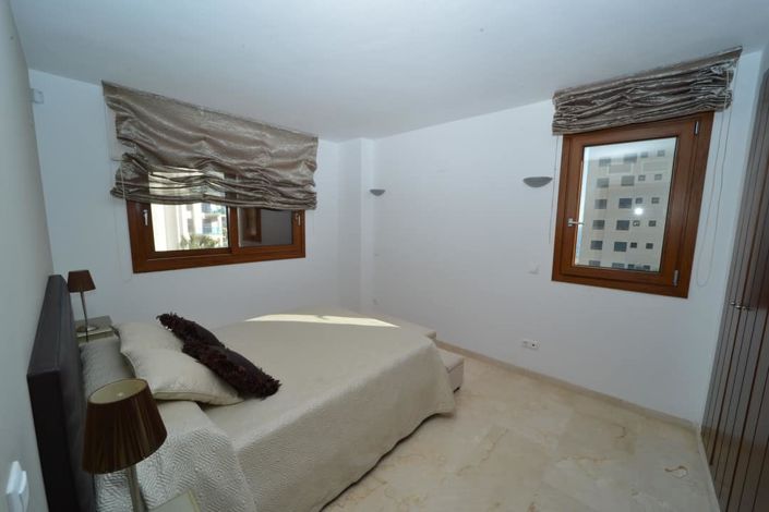 Image No.15-2 Bed Apartment for sale