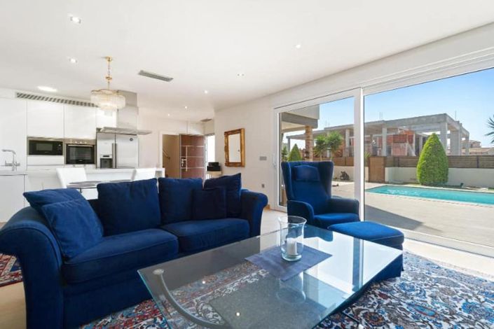 Image No.24-5 Bed Villa for sale