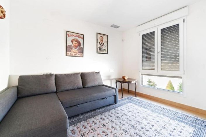 Image No.29-5 Bed Villa for sale