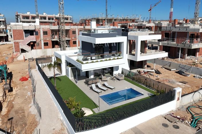 Image No.1-3 Bed Villa for sale