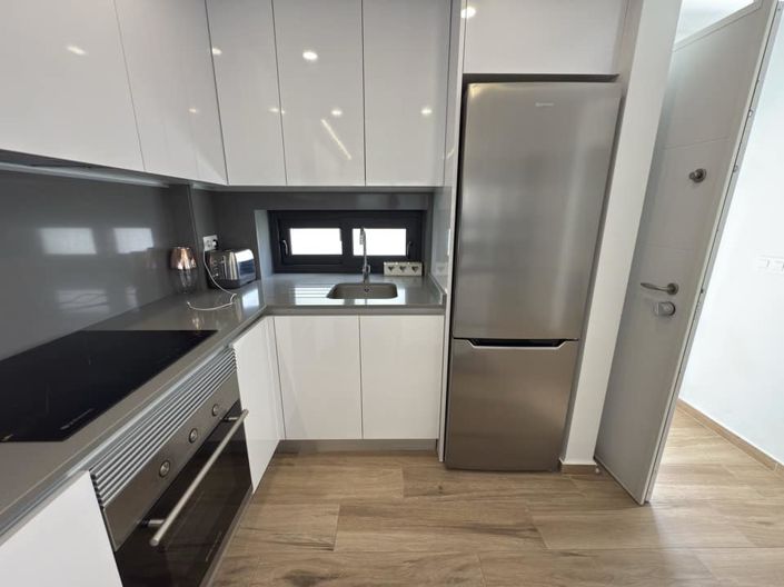 Image No.10-2 Bed Apartment for sale