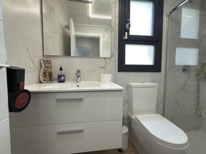 Image No.21-2 Bed Apartment for sale