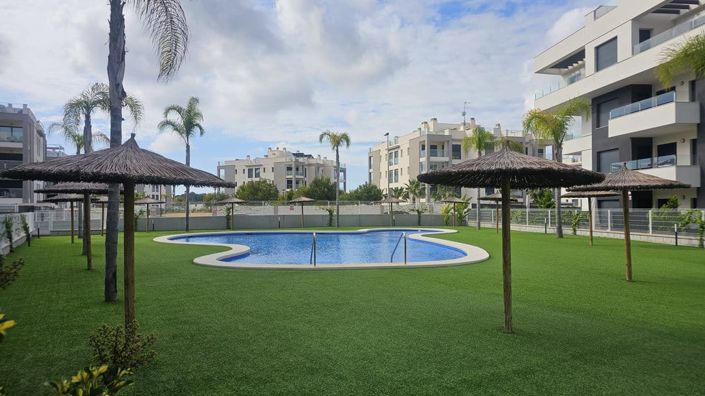 Image No.23-2 Bed Apartment for sale