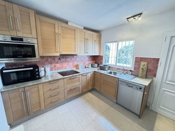 14910img3789