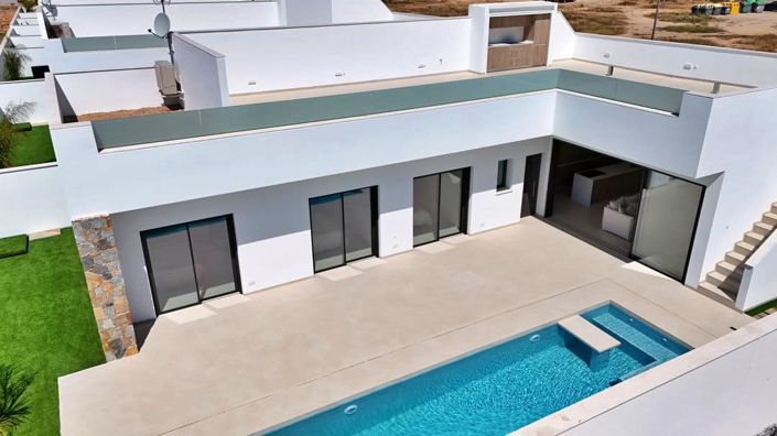 Image No.3-Villa de 3 chambres à vendre à Alicante