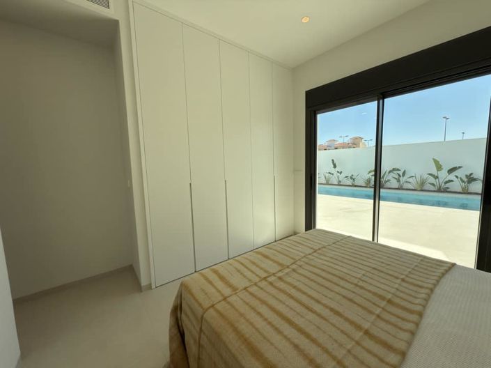 Image No.38-Villa de 3 chambres à vendre à Alicante