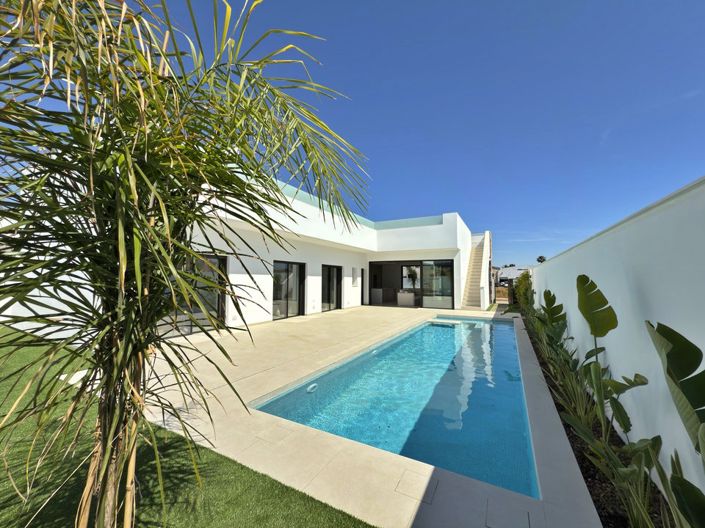 Image No.8-Villa de 3 chambres à vendre à Alicante
