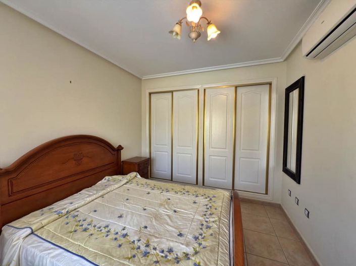 Image No.15-4 Bed Villa for sale