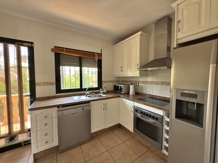 Image No.17-4 Bed Villa for sale