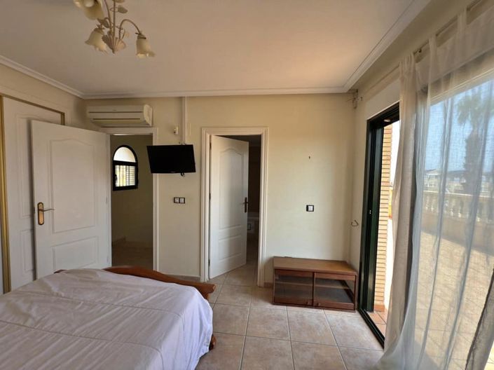 Image No.31-4 Bed Villa for sale