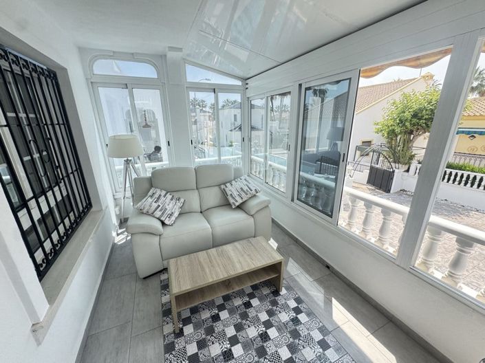 Image No.5-3 Bed Villa for sale