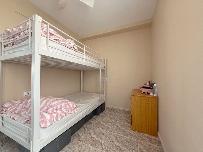 Image No.12-Appartement de 2 chambres à vendre à Villamartin