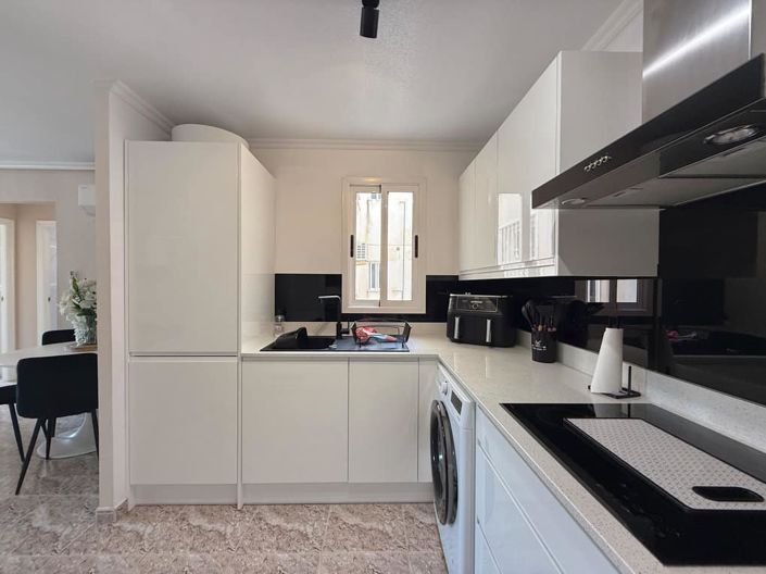 Image No.7-Appartement de 2 chambres à vendre à Villamartin