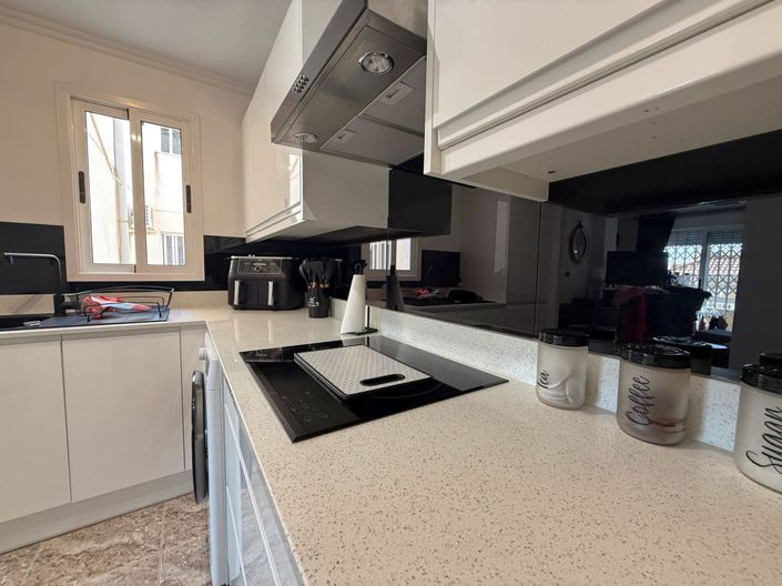 Image No.8-Appartement de 2 chambres à vendre à Villamartin