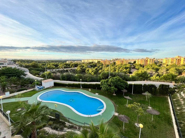 Image No.1-2 Bed Property for sale