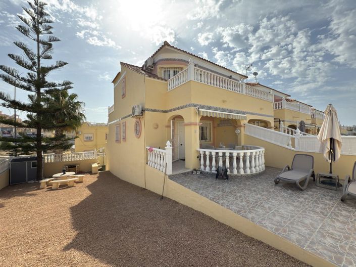 Image No.8-Maison de ville de 3 chambres à vendre à Villamartin