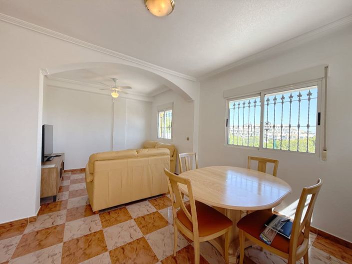 Image No.14-2 Bed Townhouse for sale