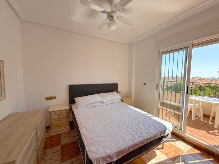 Image No.24-2 Bed Townhouse for sale