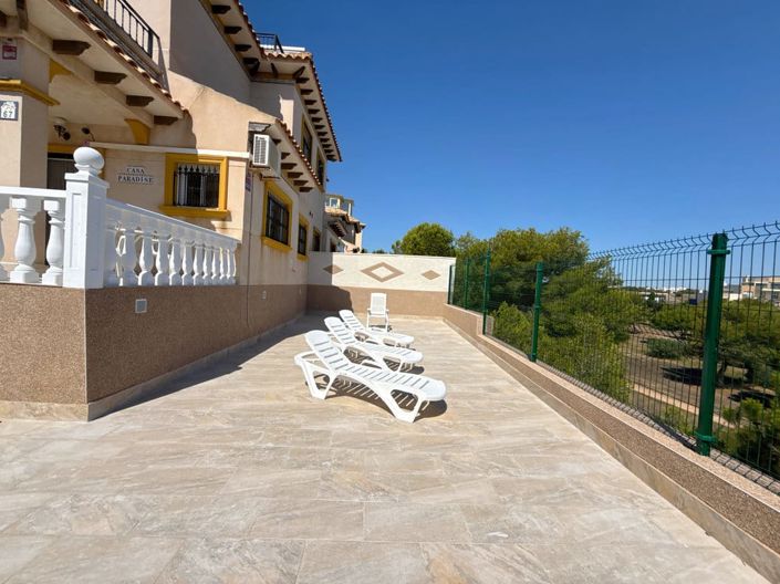 Image No.3-2 Bed Townhouse for sale