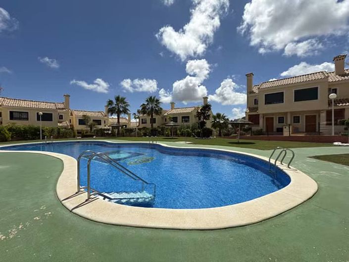 Image No.1-2 Bed Townhouse for sale